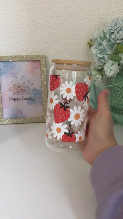 Daisy & Strawberry Cup